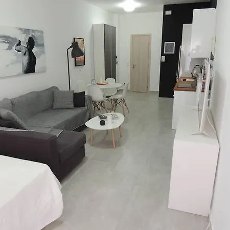 Downtown Cozy Studio *